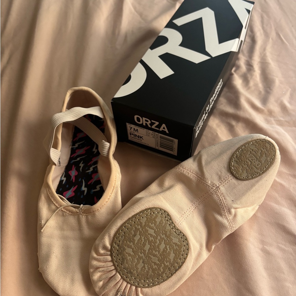 ORZA Ballet Technique Flat Shoes Women’s